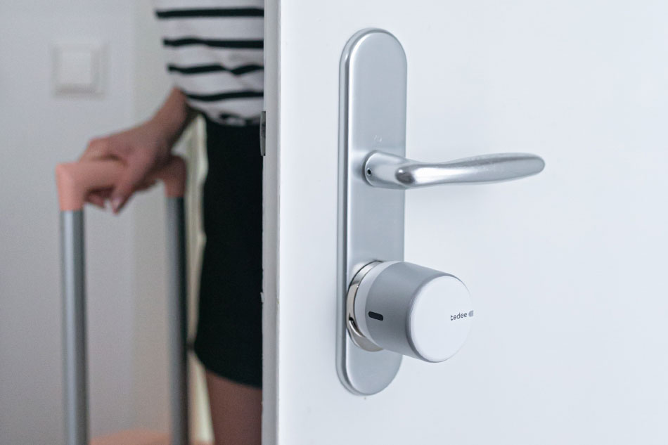 self-check-in-con-serrature-elettoniche-smart-lock-tedee--e--app-wiisy